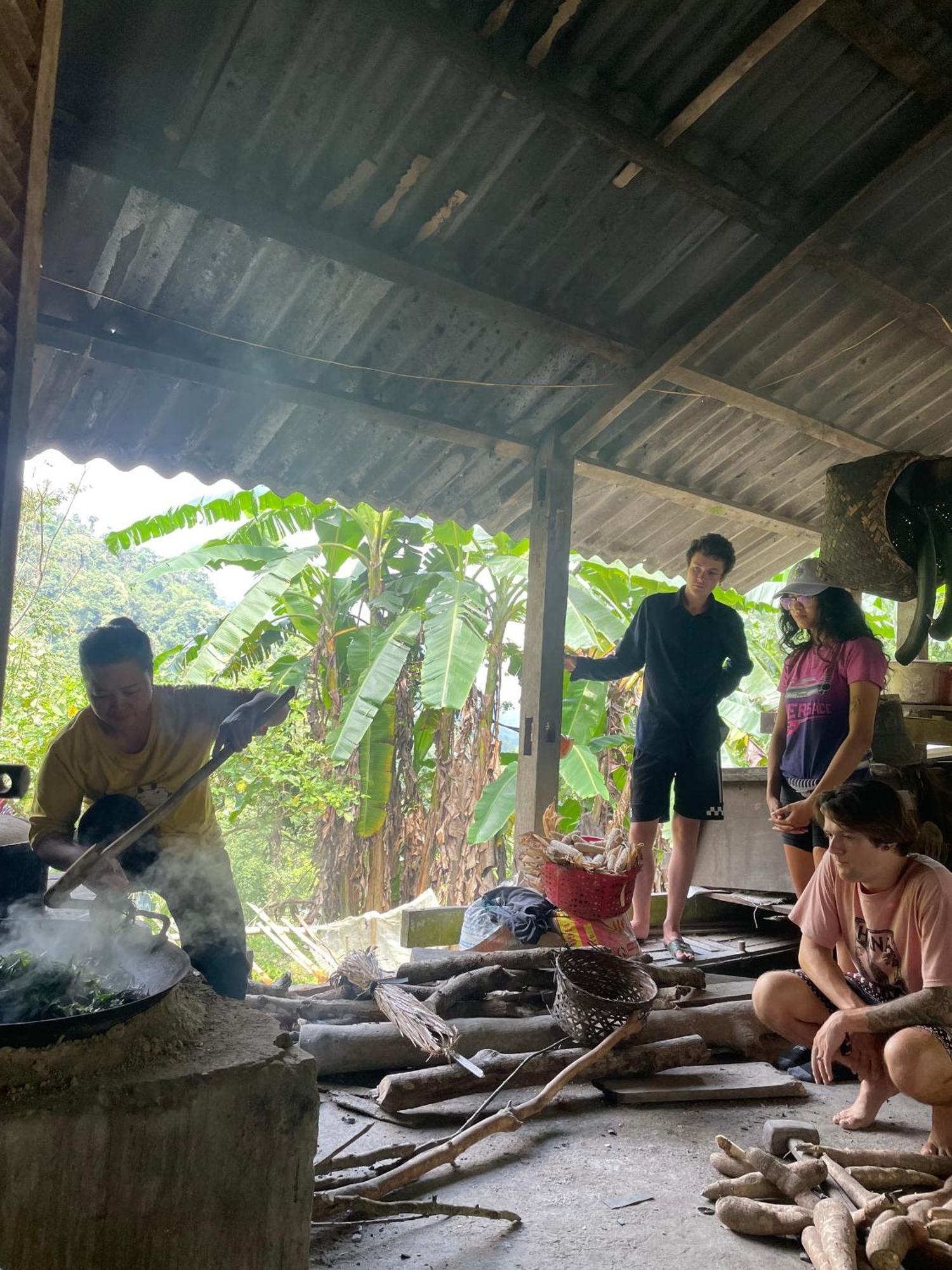 Bikki'S Jungle Homestay 하 기앙 외부 사진